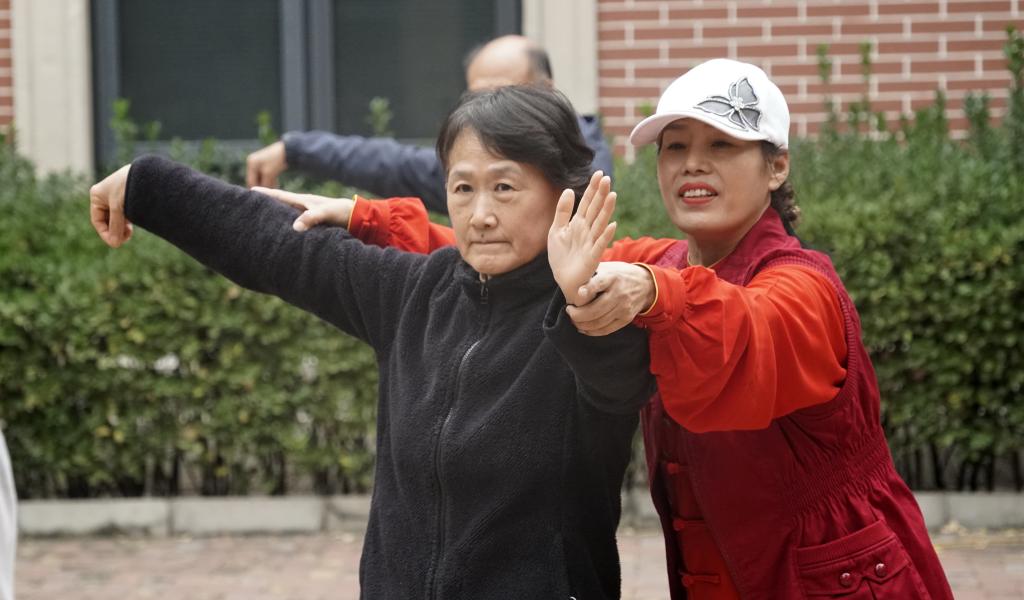 健康不“宅”冬冬季运动小贴半岛体育士来了(图3)